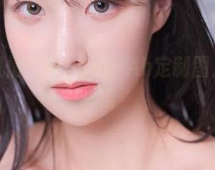 短裤的风情：Myung Ah定制图片带你逛街